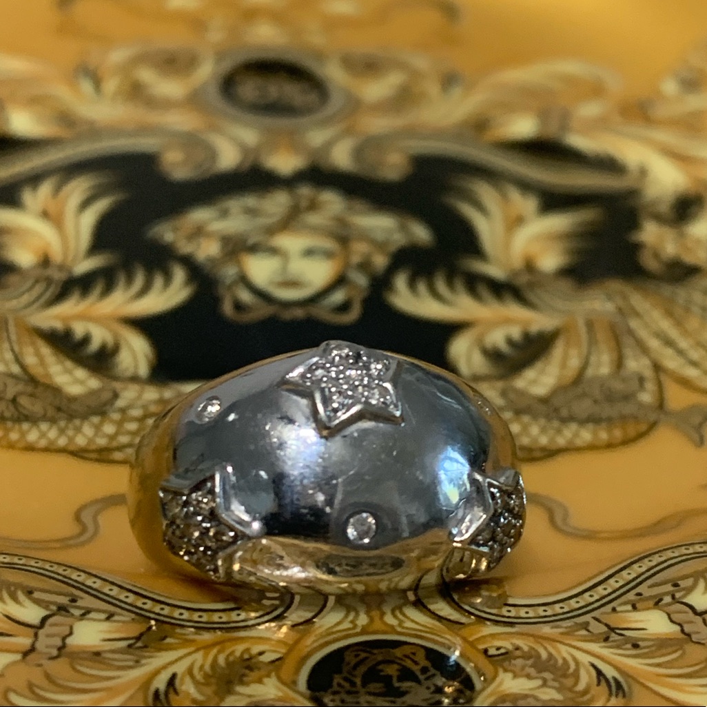14k White Gold  Diamonds Ring